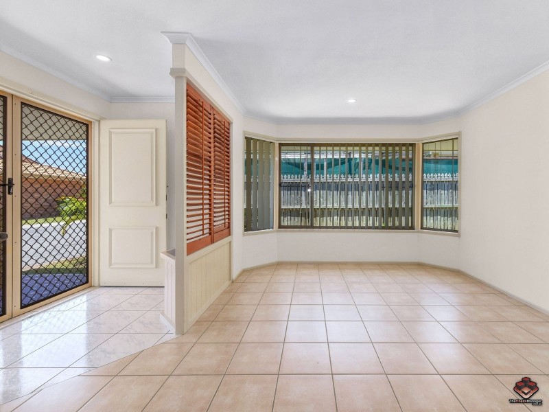 28 Holmead Road, Eight Mile Plains QLD 4113