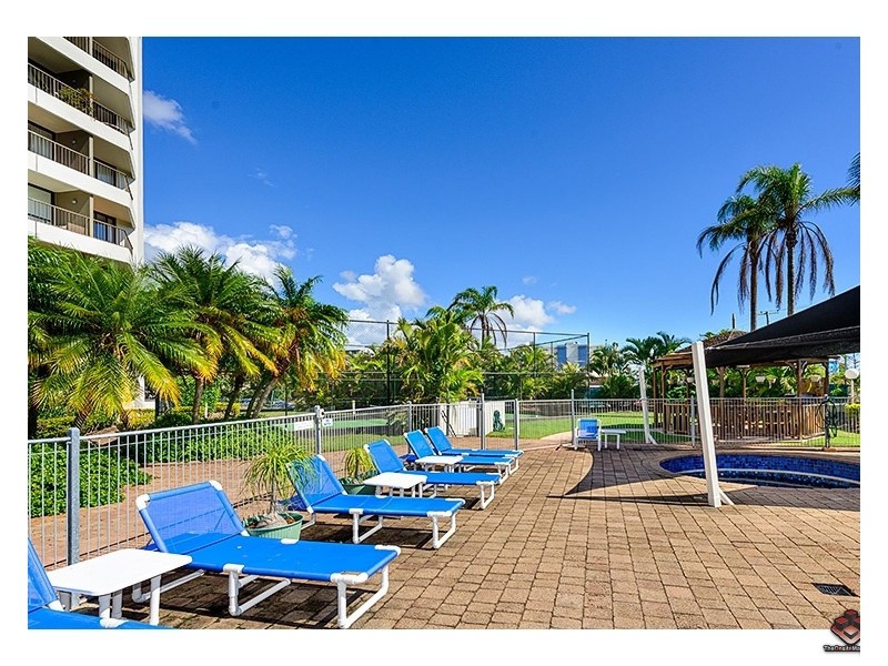 ID:3882280/114 Marine Parade, Southport QLD 4215