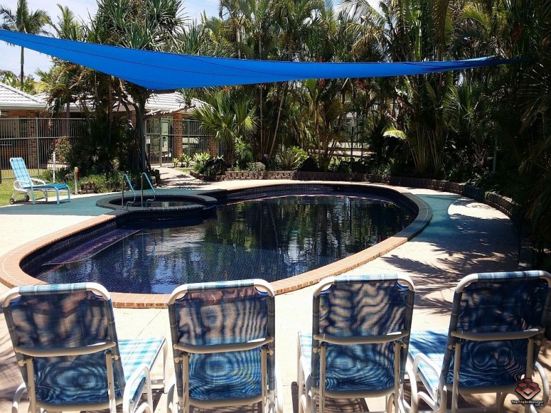 97 Edmund Rice Drive, Southport QLD 4215