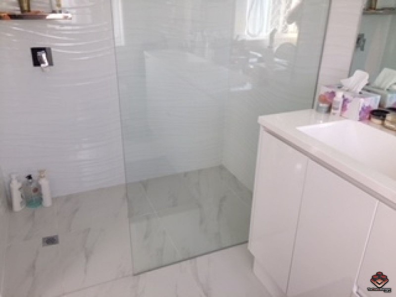 50 St Kevins Avenue, Benowa QLD 4217