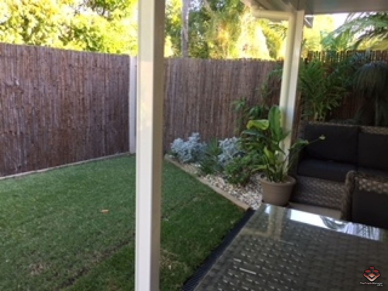 50 St Kevins Avenue, Benowa QLD 4217