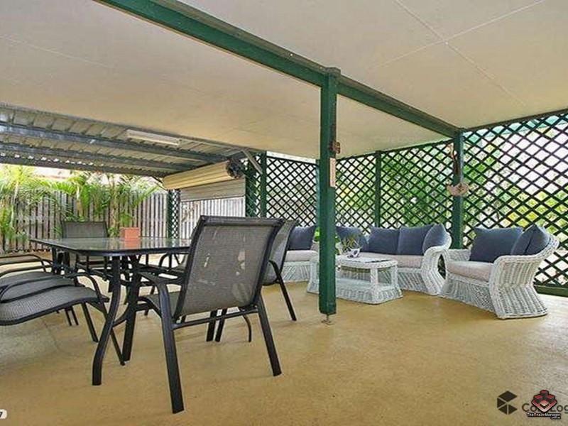 85a Federation Drive, Hillcrest QLD 4118