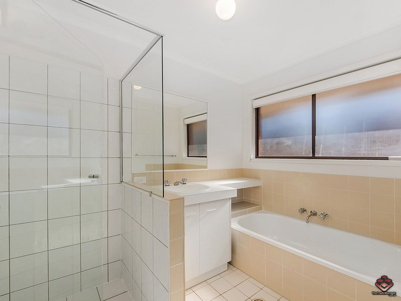 58 Botanical Drive, Labrador QLD 4215