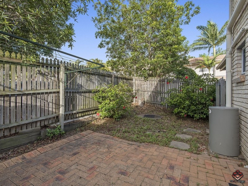 15 Magellan Road, Springwood QLD 4127
