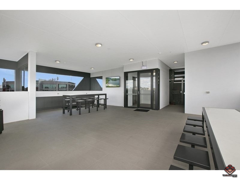 573 Coronation Drive, Toowong QLD 4066