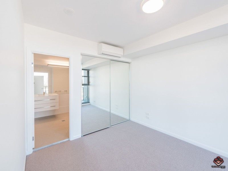 20605/300 Old Cleveland Road, Coorparoo QLD 4151