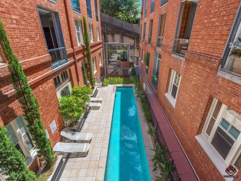 64 Macquarie Street, Teneriffe QLD 4005