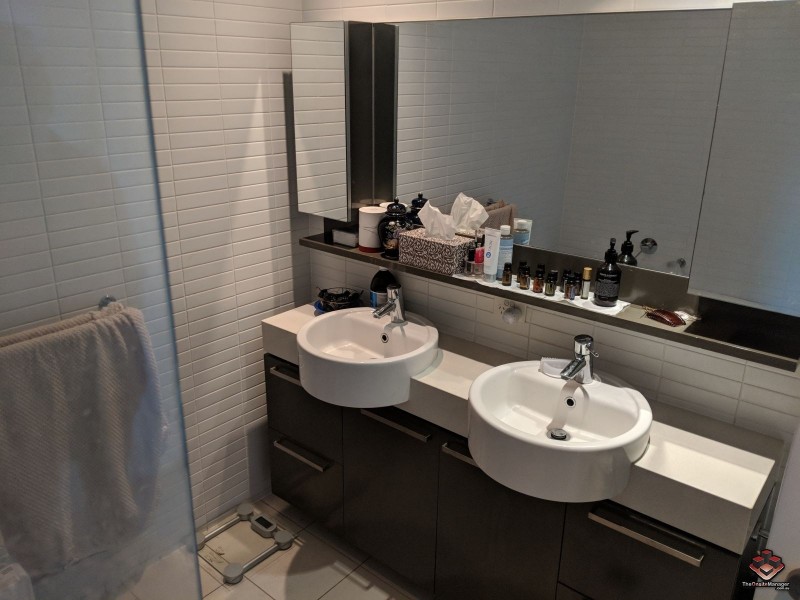 323 Bayview Street, Hollywell QLD 4216