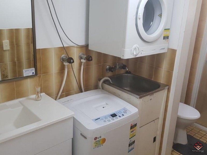 2755 Gold Coast Highway, Broadbeach QLD 4218