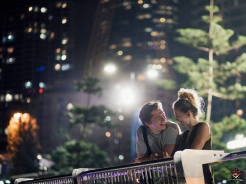 6 Waterford Court, Bundall QLD 4217