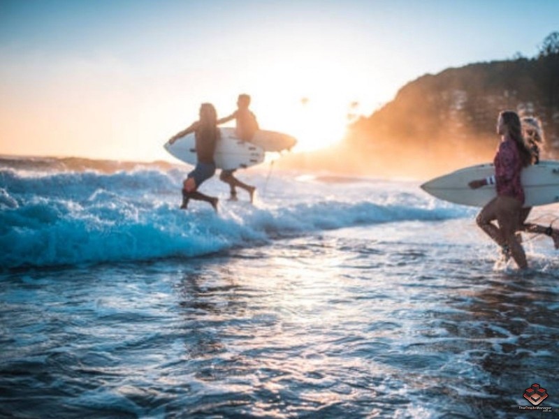 6 Waterford Court, Bundall QLD 4217