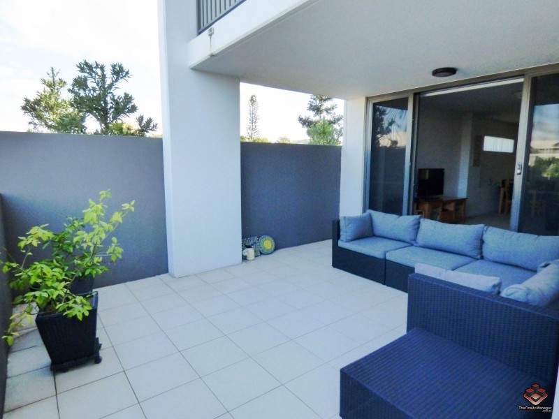 16 Surbiton Court, Carindale QLD 4152