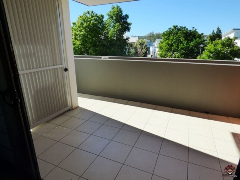 16 Surbiton Court, Carindale QLD 4152