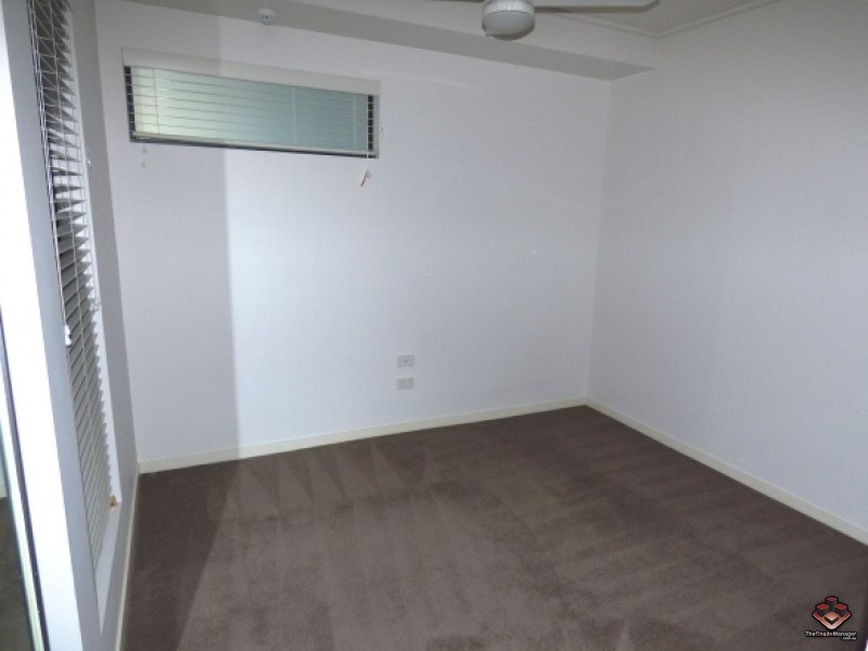 16 Surbiton Court, Carindale QLD 4152