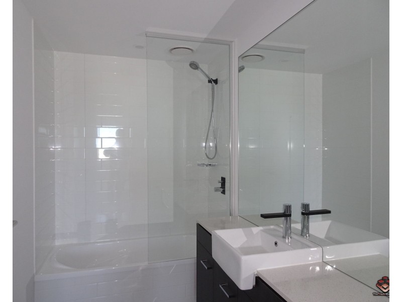 31 East Quay Drive, Biggera Waters QLD 4216