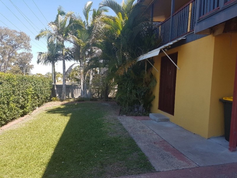137 Pulgul Street, Urangan QLD 4655