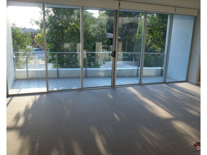 430 Marine Parade, Biggera Waters QLD 4216