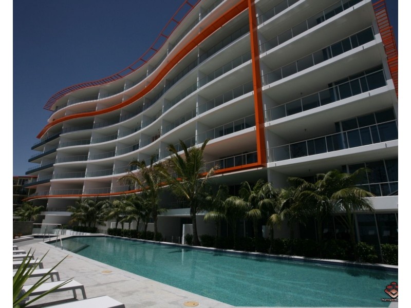 430 Marine Parade, Biggera Waters QLD 4216