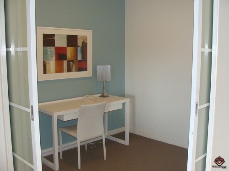 430 Marine Parade, Biggera Waters QLD 4216