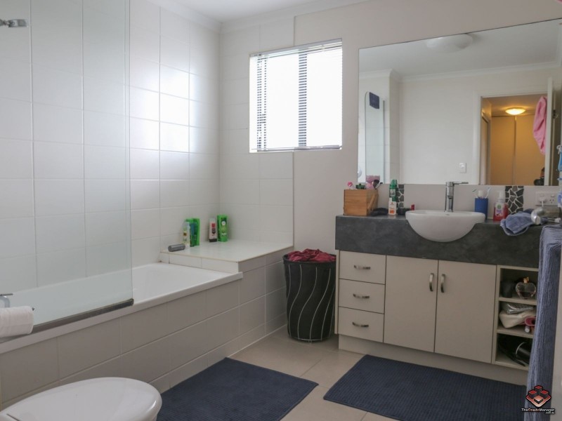 111 Bowen Road, Rosslea QLD 4812