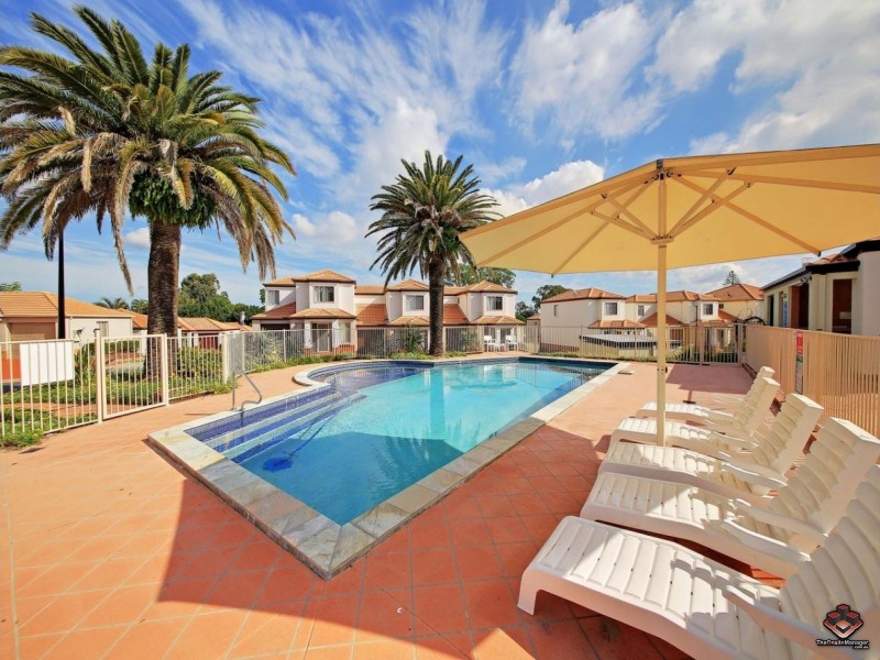 25 Dasyure Place, Wynnum West QLD 4178