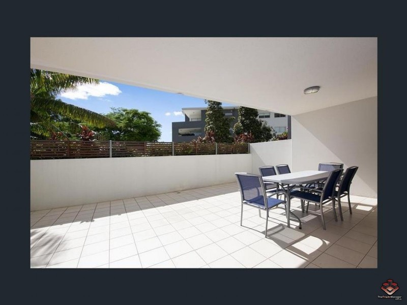 24 Allwood Street, Indooroopilly QLD 4068