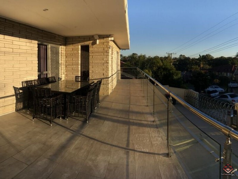 25 Nevern Street, Macgregor QLD 4109