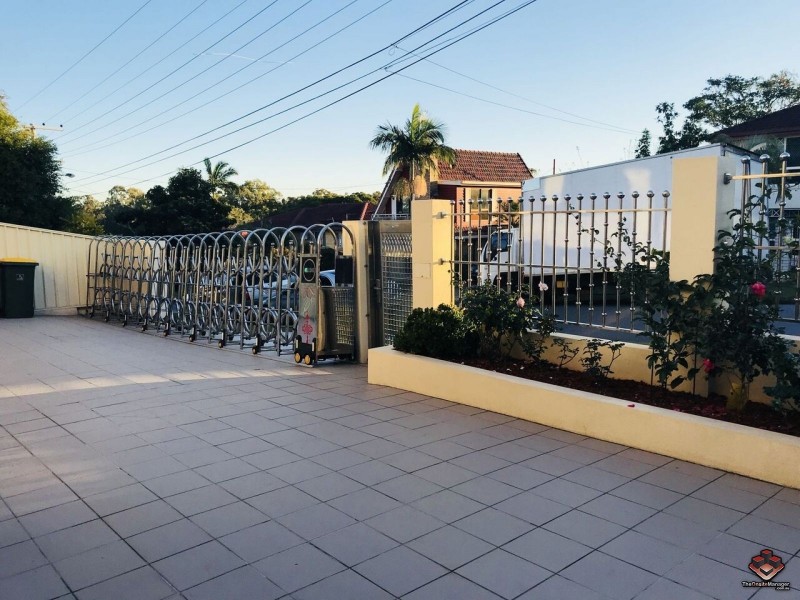 25 Nevern Street, Macgregor QLD 4109