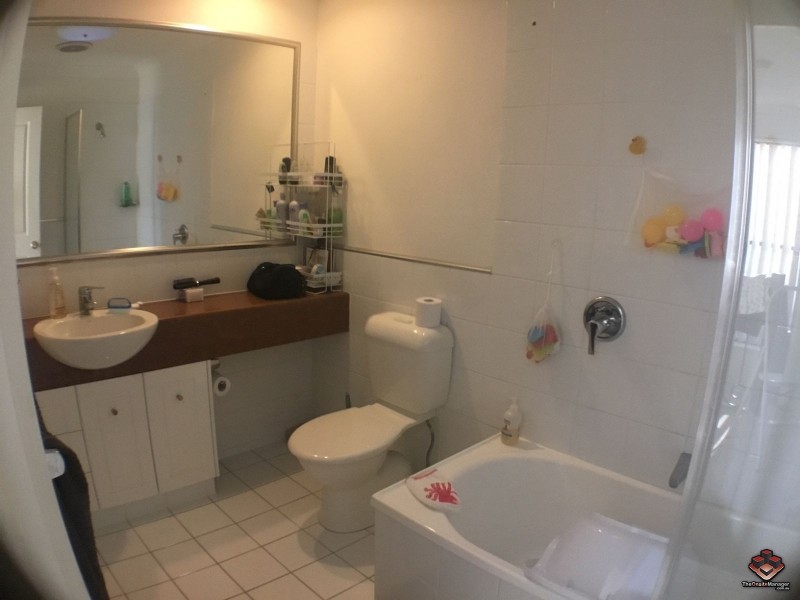 Hope Island QLD 4212