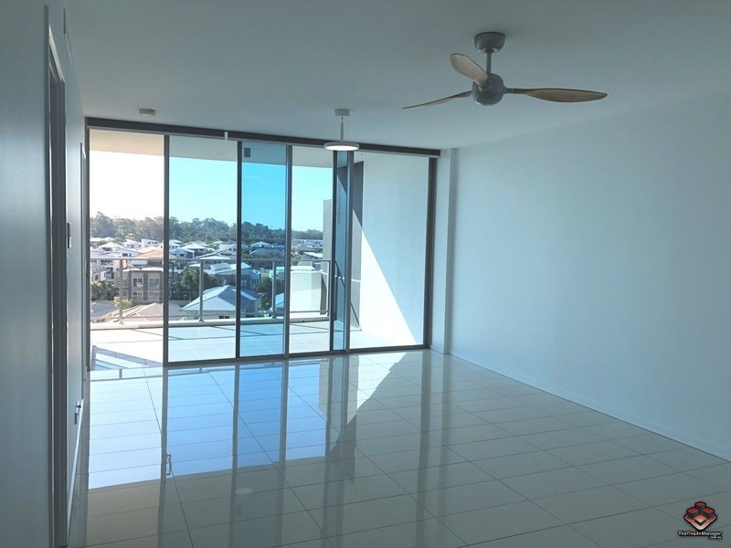 2 East Quay Drive, Biggera Waters QLD 4216