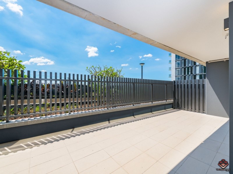 20402/300 Old Cleveland Road, Coorparoo QLD 4151