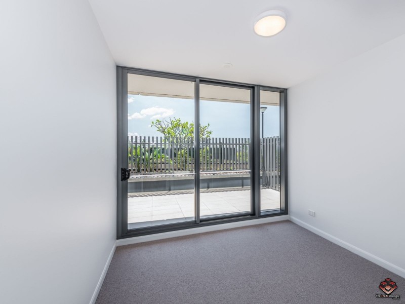 20402/300 Old Cleveland Road, Coorparoo QLD 4151