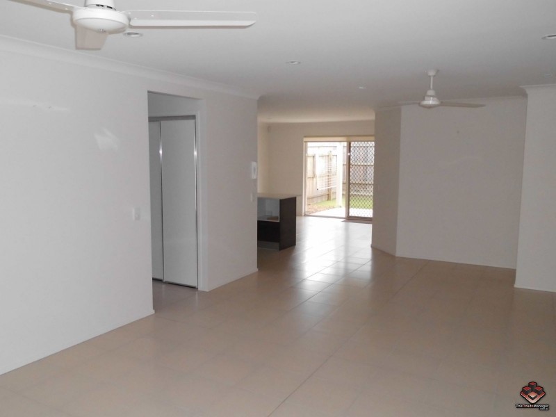 230 Pulgul Street, Urangan QLD 4655
