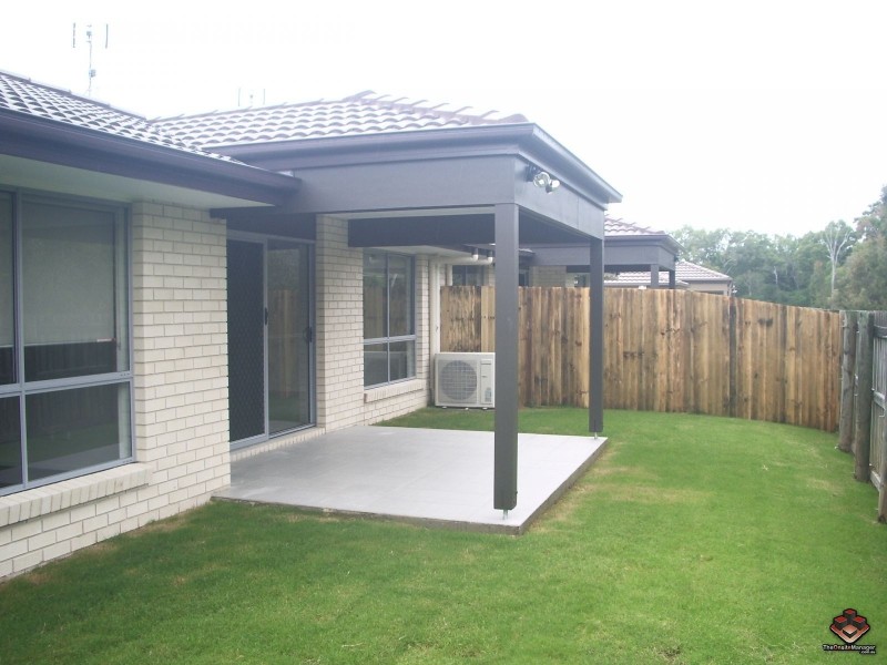 230 Pulgul Street, Urangan QLD 4655