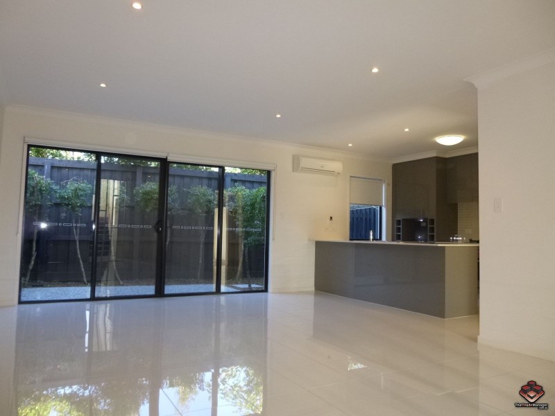 2 Bourton Road, Merrimac QLD 4226