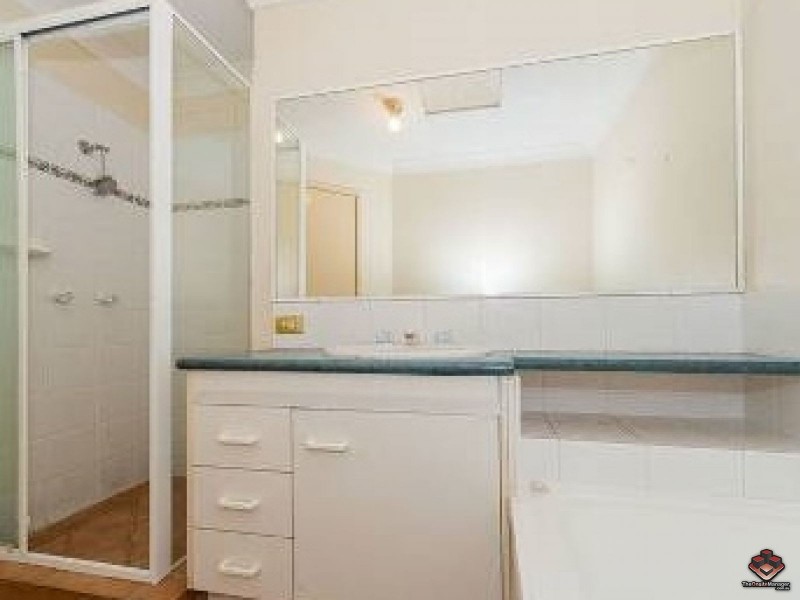 167 Central Street, Labrador QLD 4215