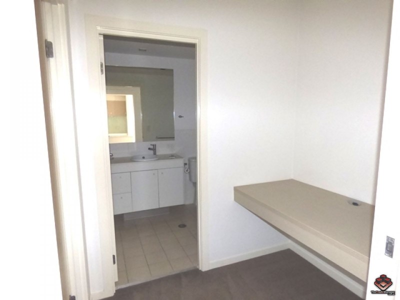 16 Surbiton Court, Carindale QLD 4152