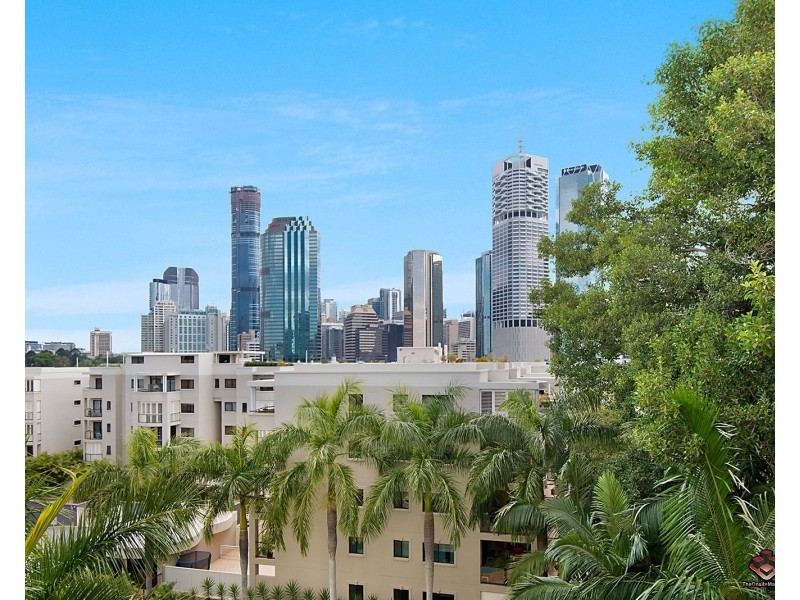 165 Main Street, Kangaroo Point QLD 4169