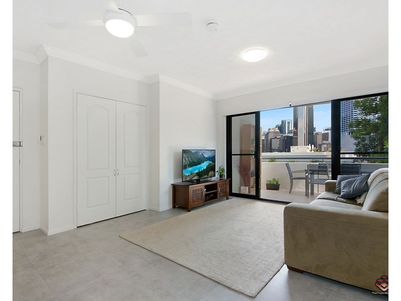 165 Main Street, Kangaroo Point QLD 4169