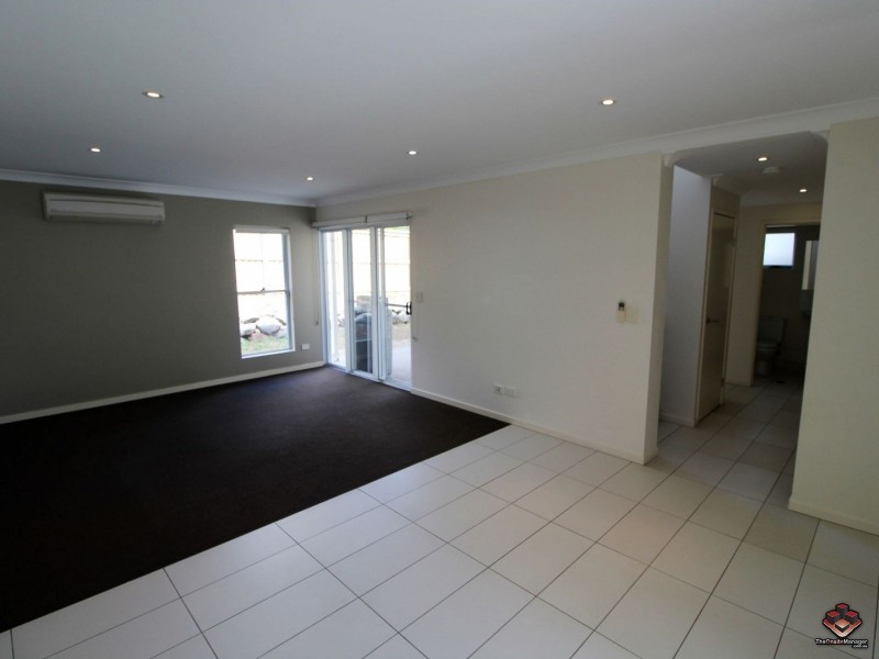 65 Manooka Drive, Cannonvale QLD 4802