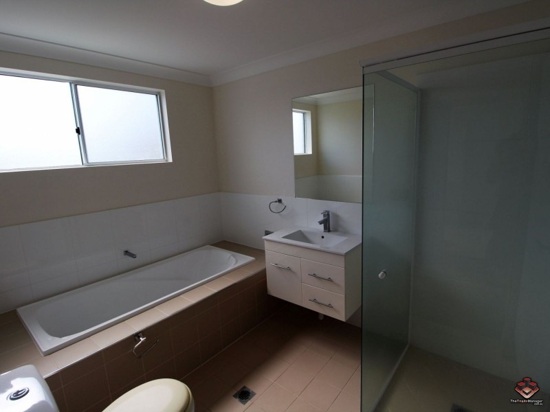 65 Manooka Drive, Cannonvale QLD 4802