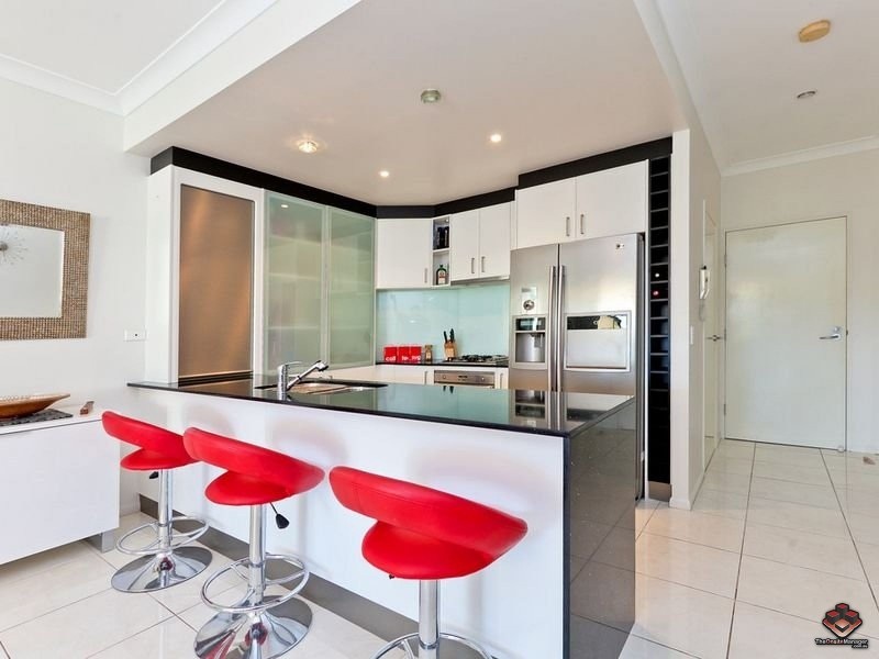 2 Masthead Drive, Cleveland QLD 4163