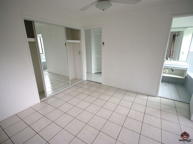 25 Rue Montaigne, Petrie QLD 4502