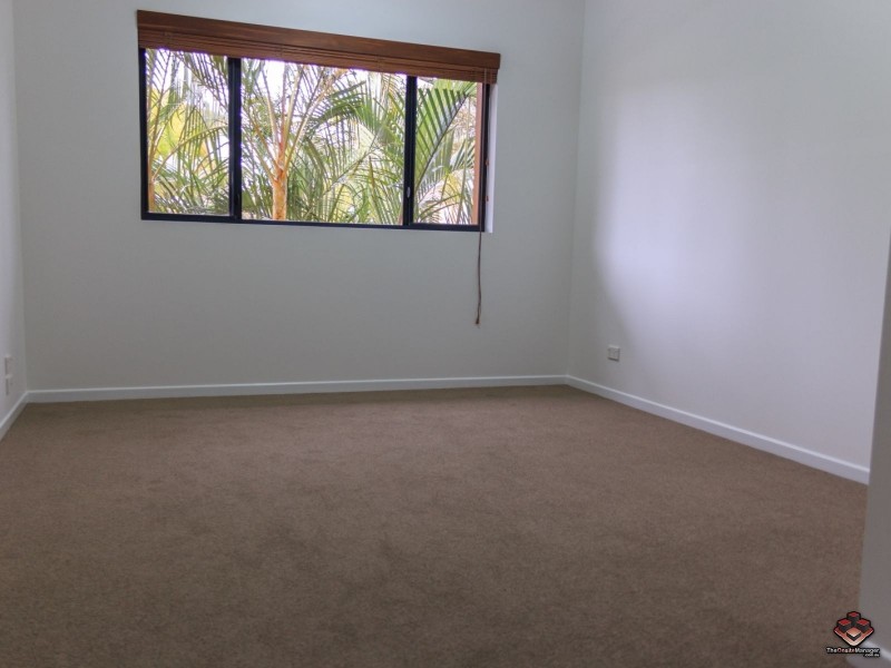 Carrara QLD 4211