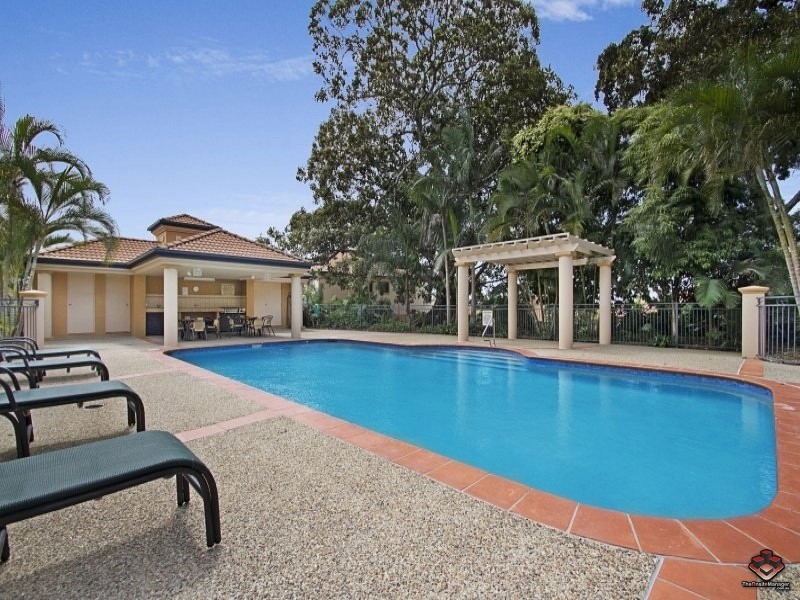 Carrara QLD 4211