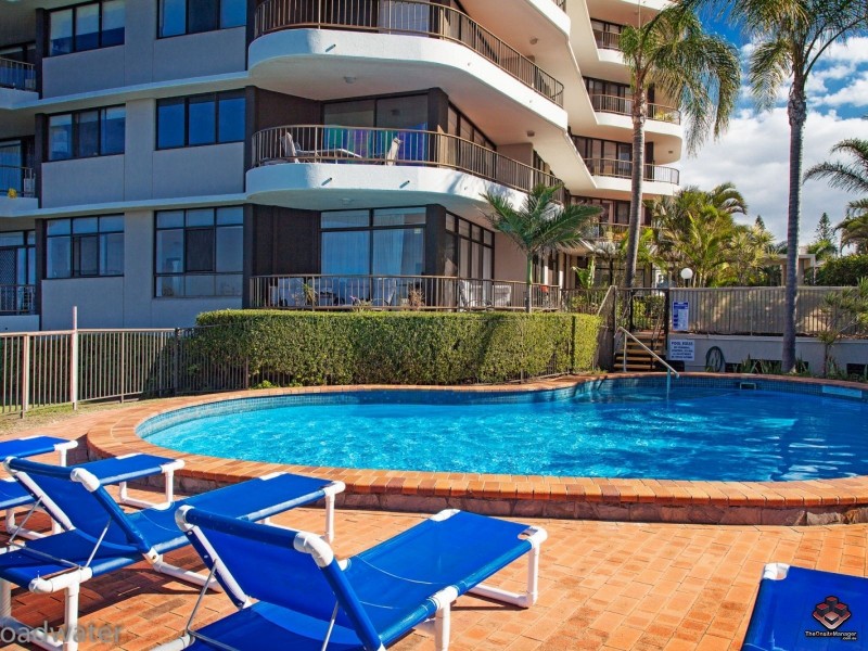 9 Bayview Street, Runaway Bay QLD 4216