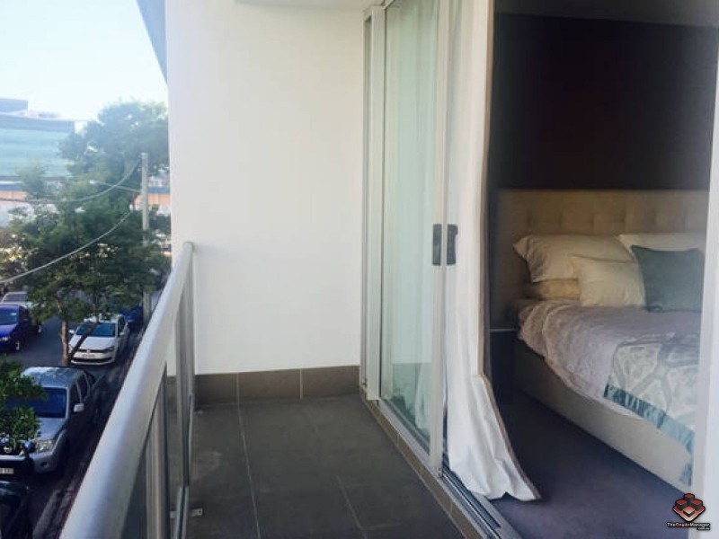 1 Ella Street, Newstead QLD 4006