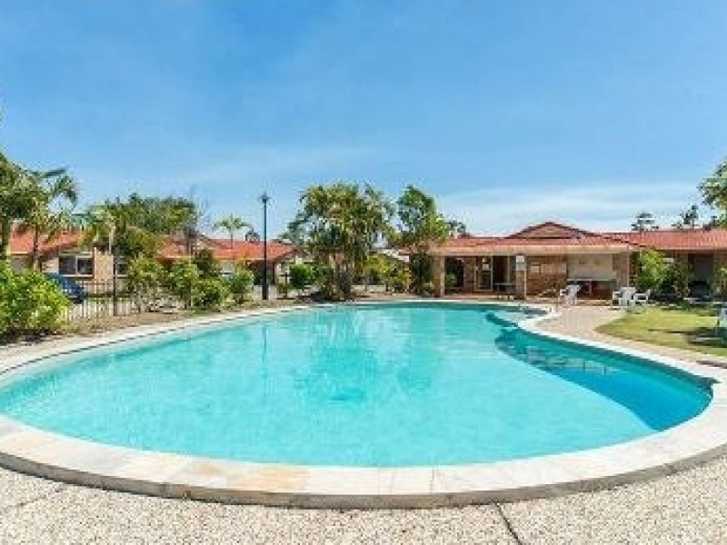 167 Central Street, Labrador QLD 4215