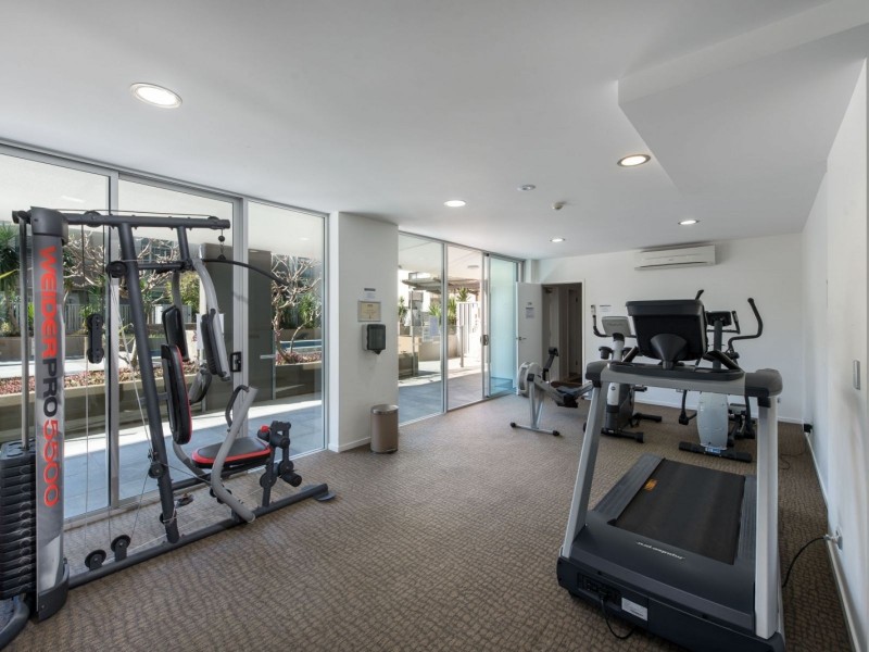 53 Darrambal Street, Surfers Paradise QLD 4217