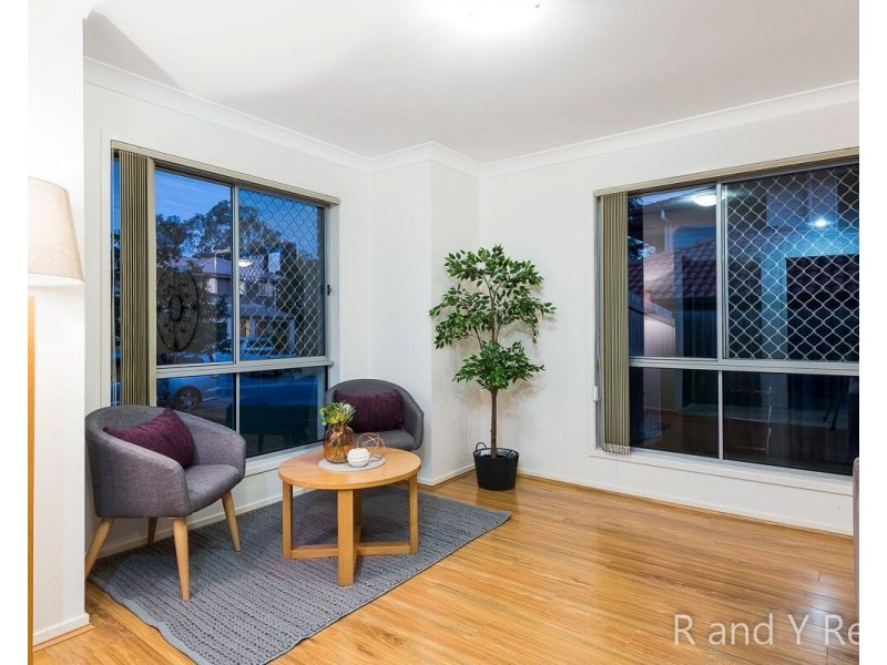 28 Earnshaw Street, Calamvale QLD 4116